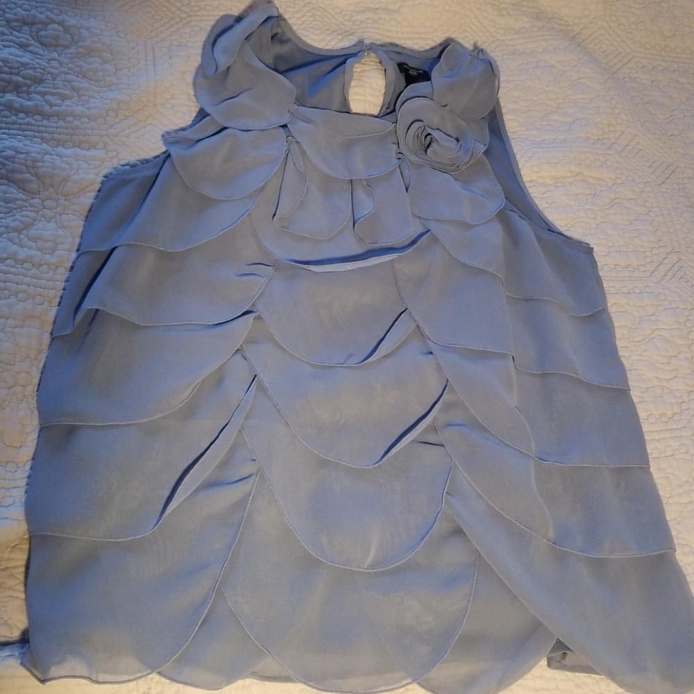 Soft scalloped blouse/ feminine